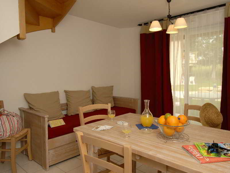 Résidence Odalys Le Hameau Du 3* Rignac (Aveyron)